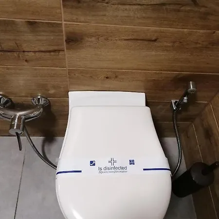 Апартаменты Perfect Near To Train Station And Of Center *