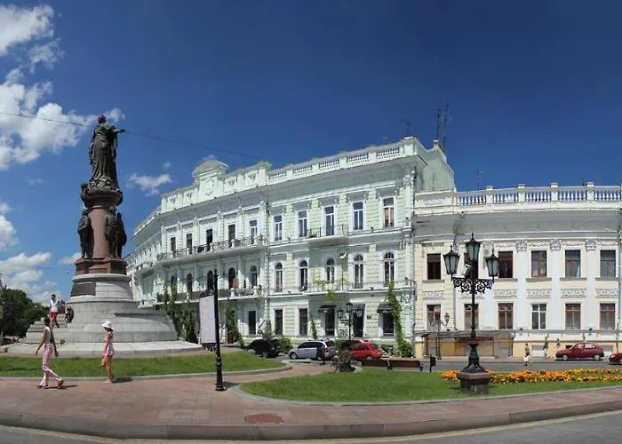 Perfect Near To Train Station And Of Center * Odessa