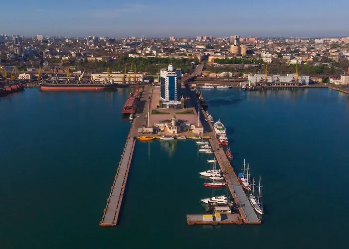 Appartement Perfect Near To Train Station And Of Center Odessa