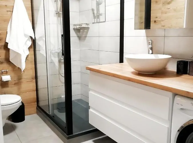 Appartement Perfect Near To Train Station And Of Center