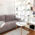 Perfect Near To Train Station And Of Center オデッサ